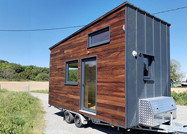 construction tiny house Laurence