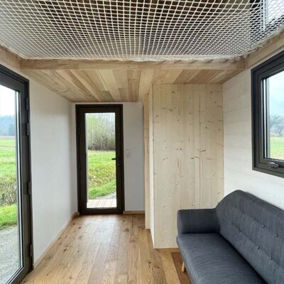 mini maison en bois