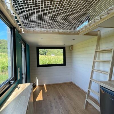 construction tiny house